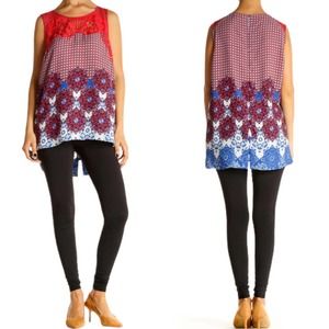 Daniel Rainn Pale Skye Top Size Small (NWOT)